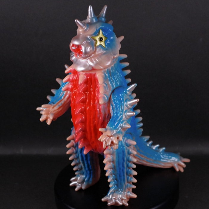 緊急告知！ ブルマァクの“あの”「4超獣」が「幻カタログカラー」で