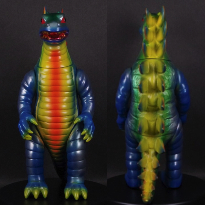 ブルマァクとして『流星人間ゾーン』から「バルガラス(ブルー)」登場