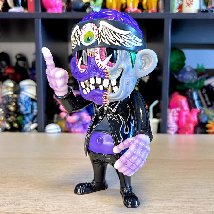 BlackBook ToyにMeteoratoyzによる“やばい”ワンオフ11作品登場