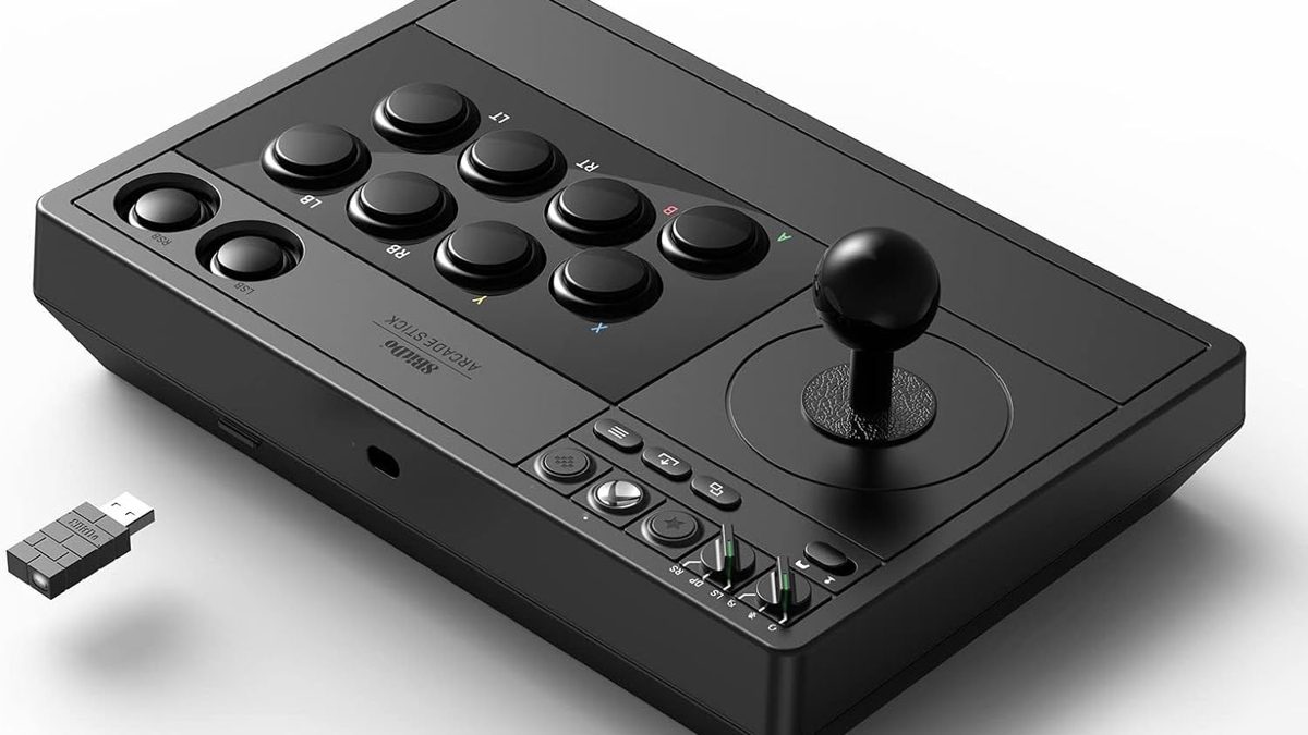 Xbox公式ライセンスを取得したアーケードコントローラー「8Bitdo