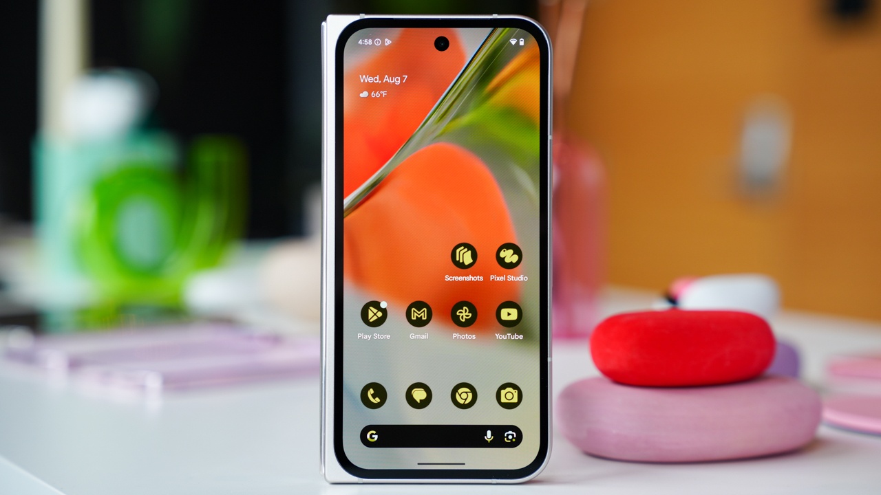 Google Pixel 9 Pro Fold - Review 2024 - PCMag Middle East