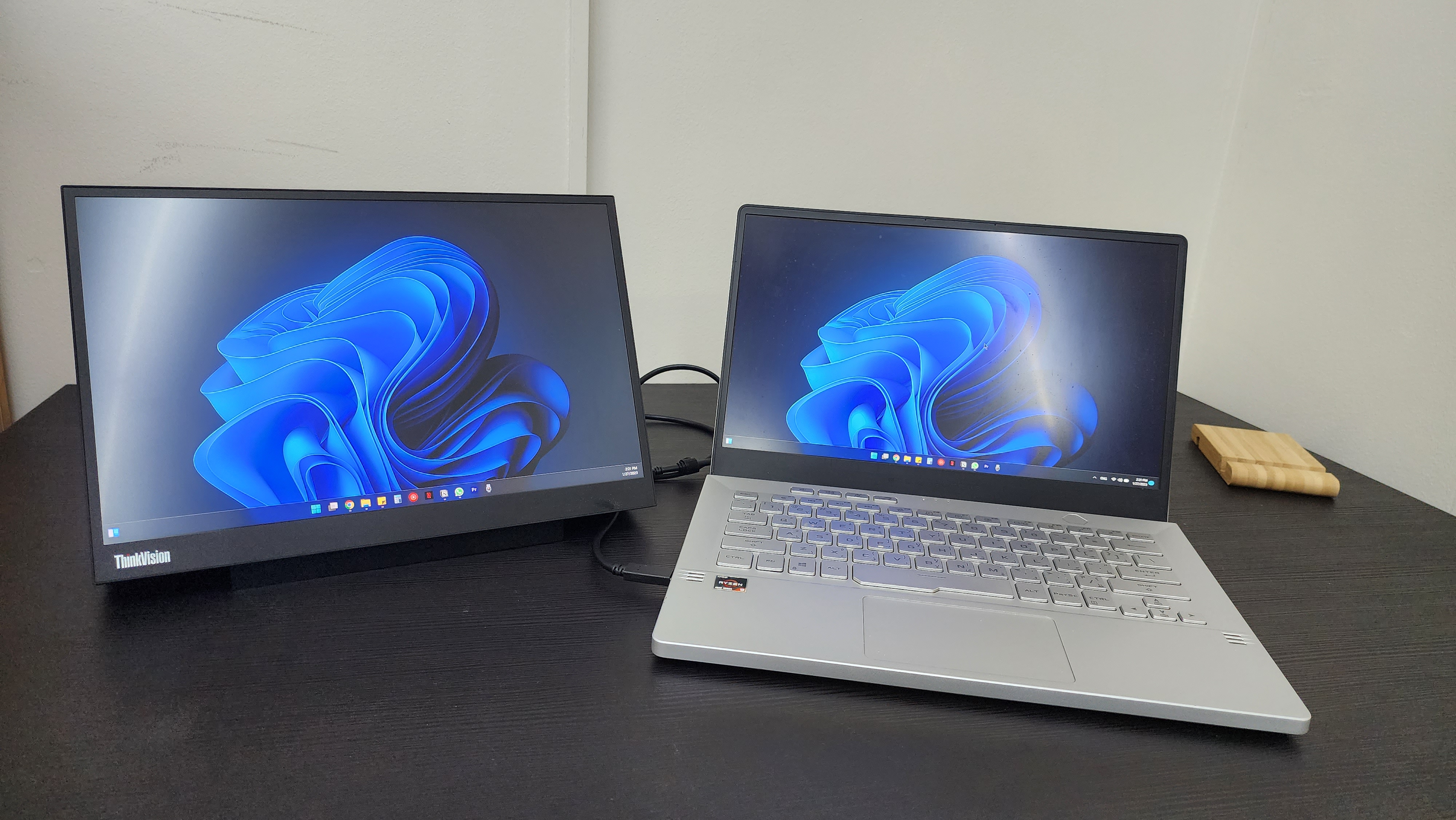 Lenovo ThinkVision M14d - Review 2023 - PCMag Middle East