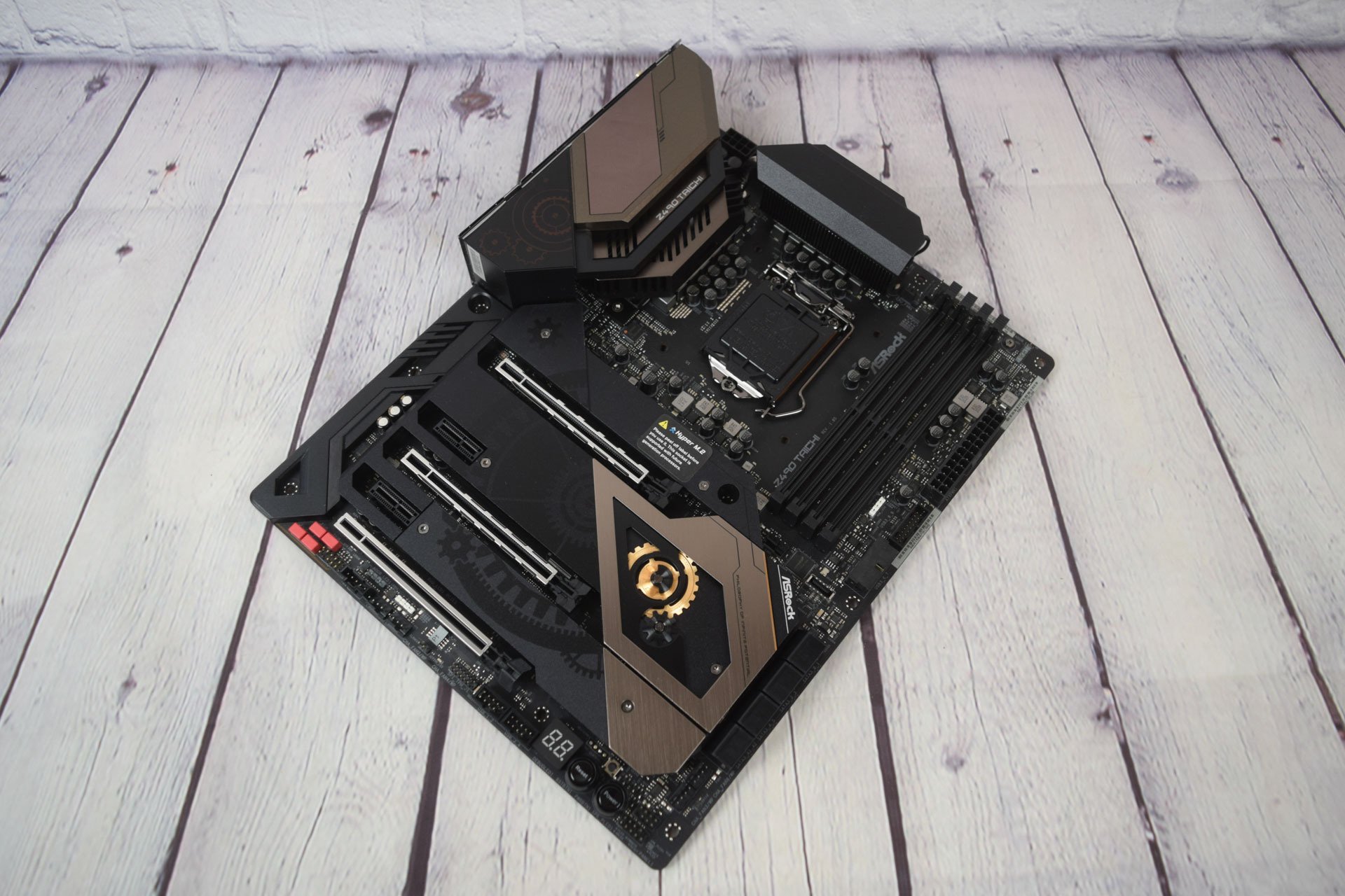 Asrock Z490 Taichi - Review 2021 - PCMag Middle East