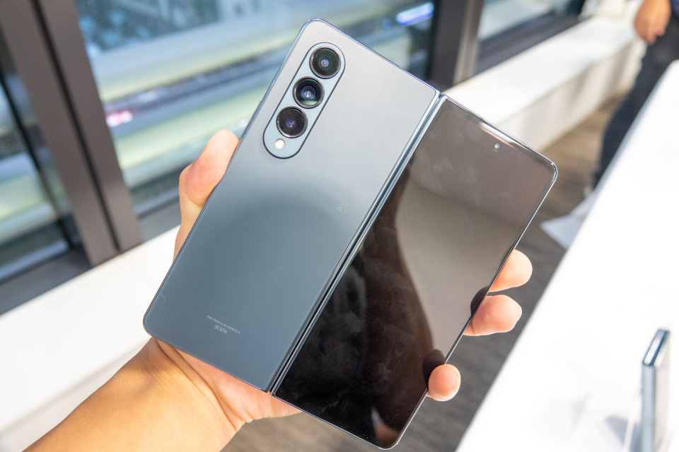 Galaxy Z Fold4(SC-55C/SCG16)ギャラクシー の修理料金・費用