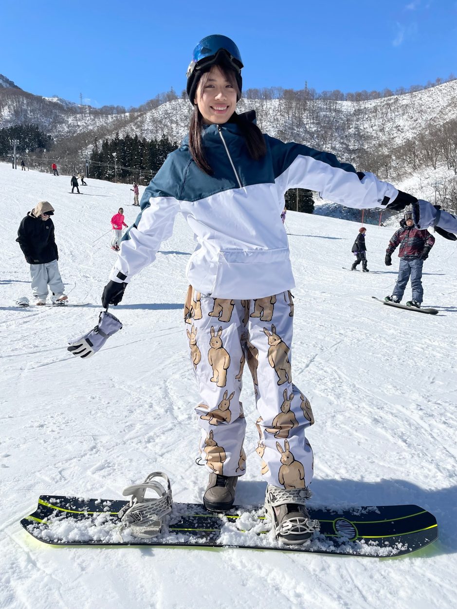 amb.Aki】美食とレトロの港町♡ 小樽女子スノボ旅 - SNOW ANGEL MAG