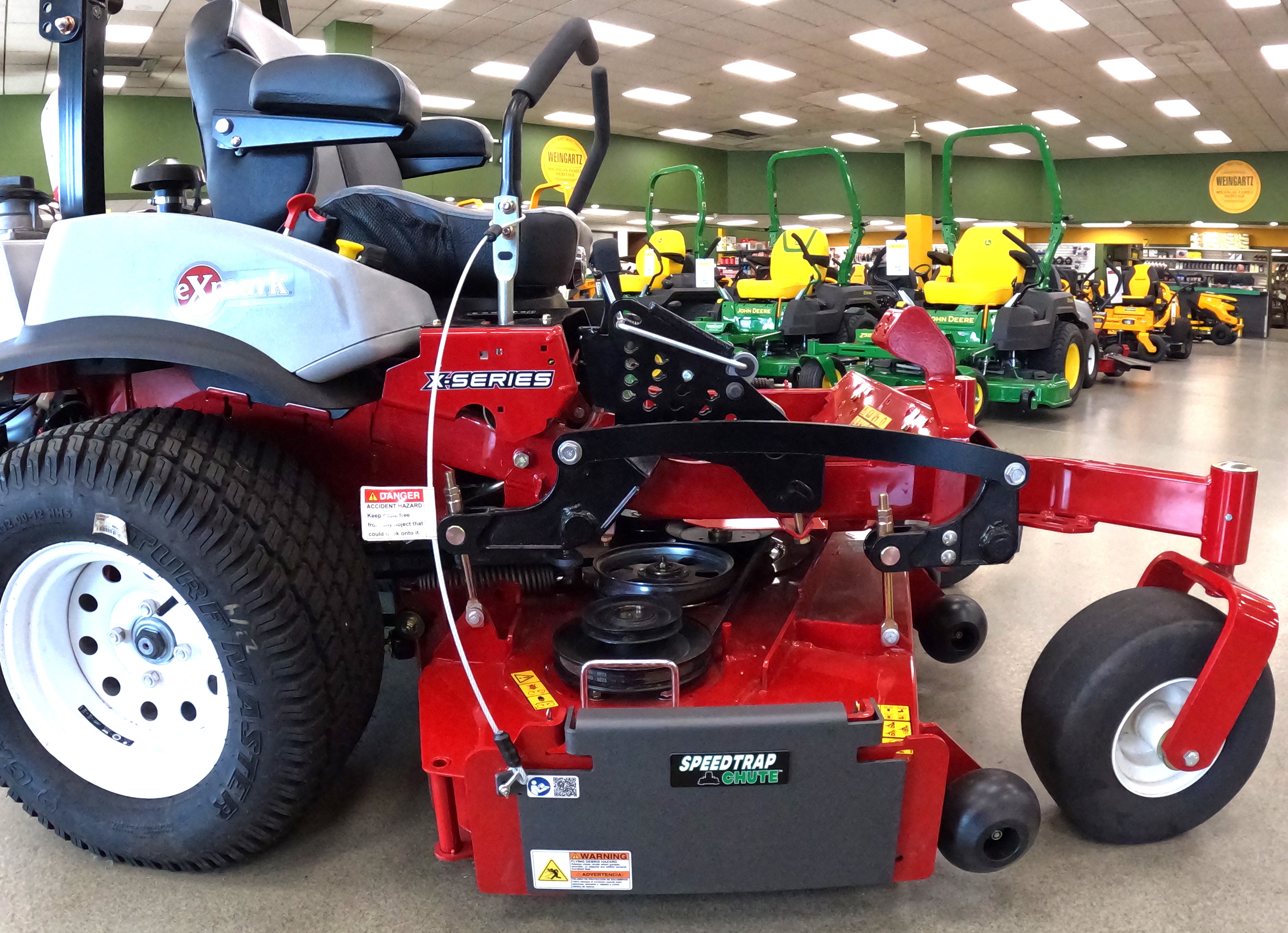 Speedtrap® Chute Blocker Exmark® Lazer Z® Next Gen Chassis