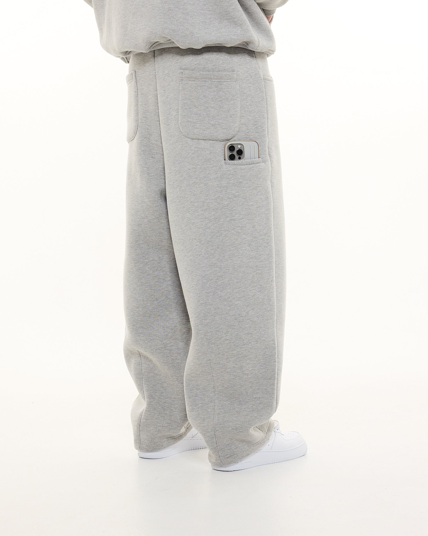COZY STRAIGHT LEG SWEATS - GREY
