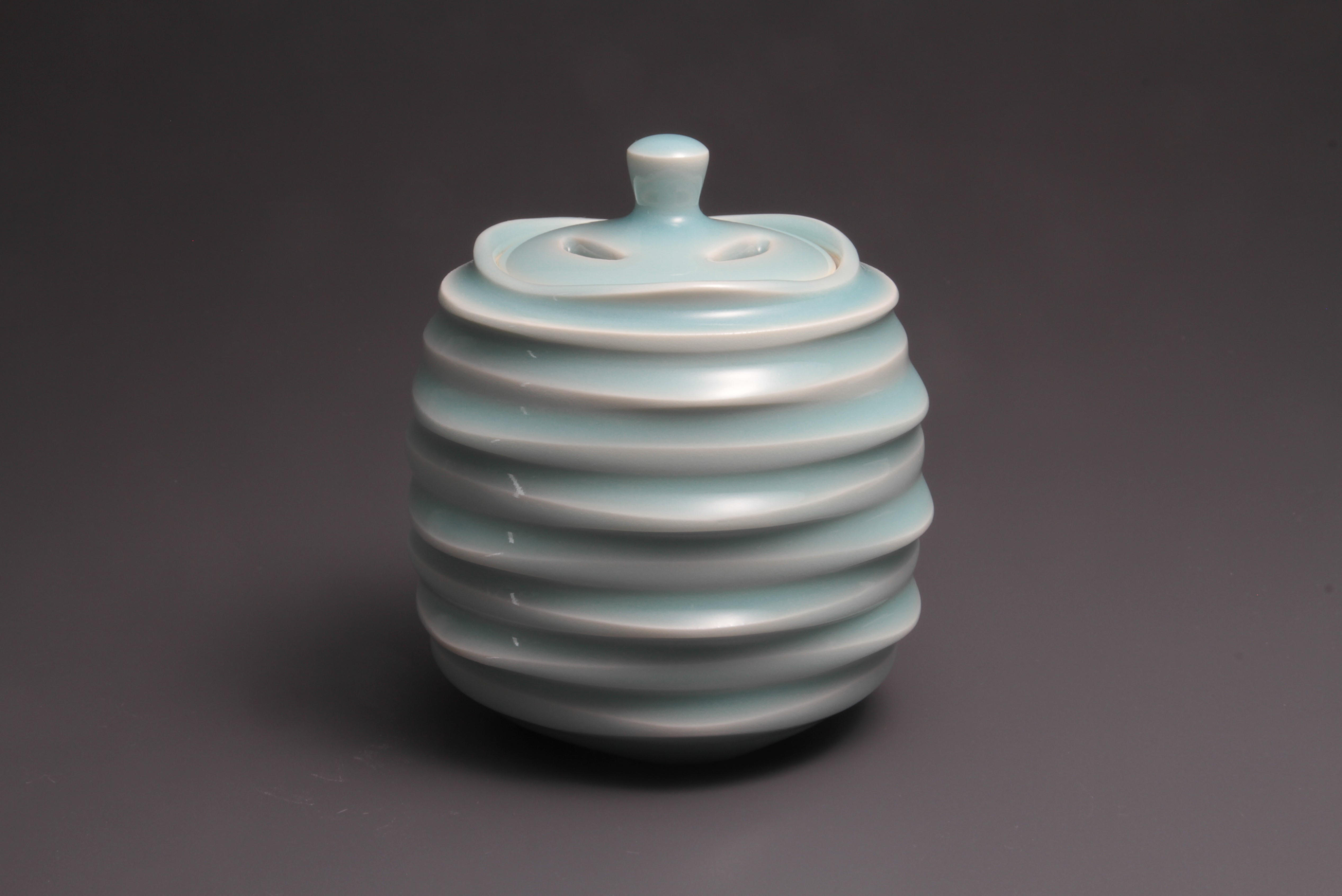 1点限定】青白磁香炉（市川博一） - (京都の「工芸」を未来へ―美術工芸