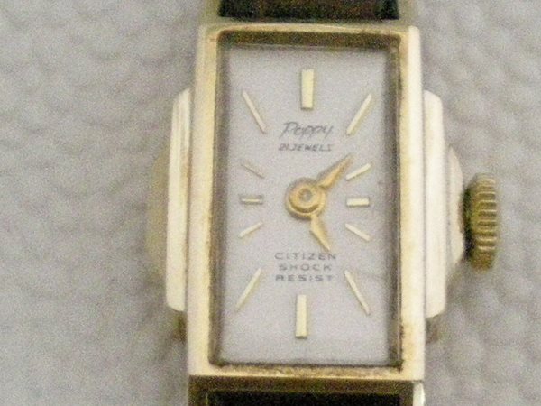 CITIZEN Poppy - Antique Watch SUGA