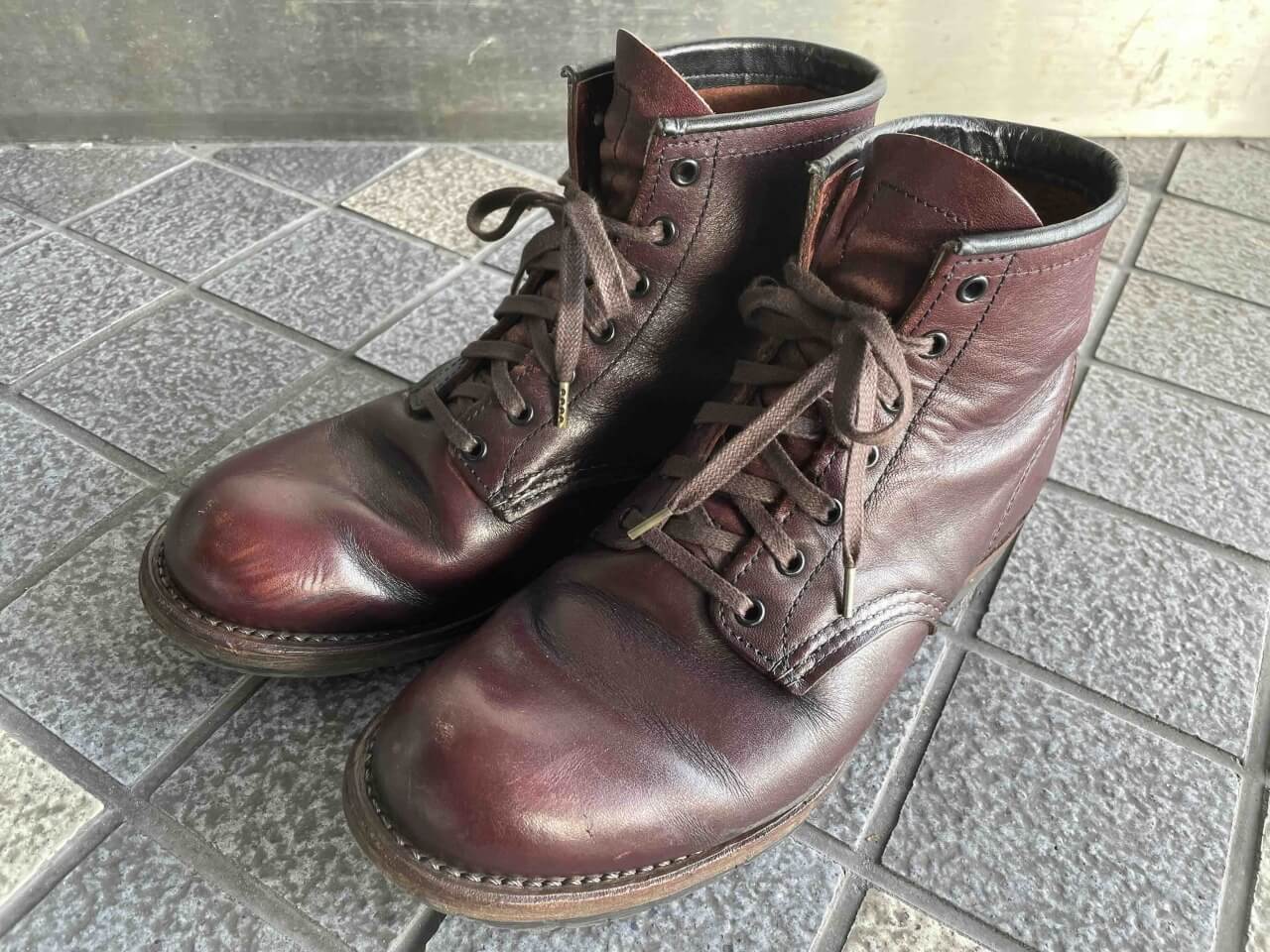 ベックマン9011ブラックチェリーフェザーストーンってどんなブーツ