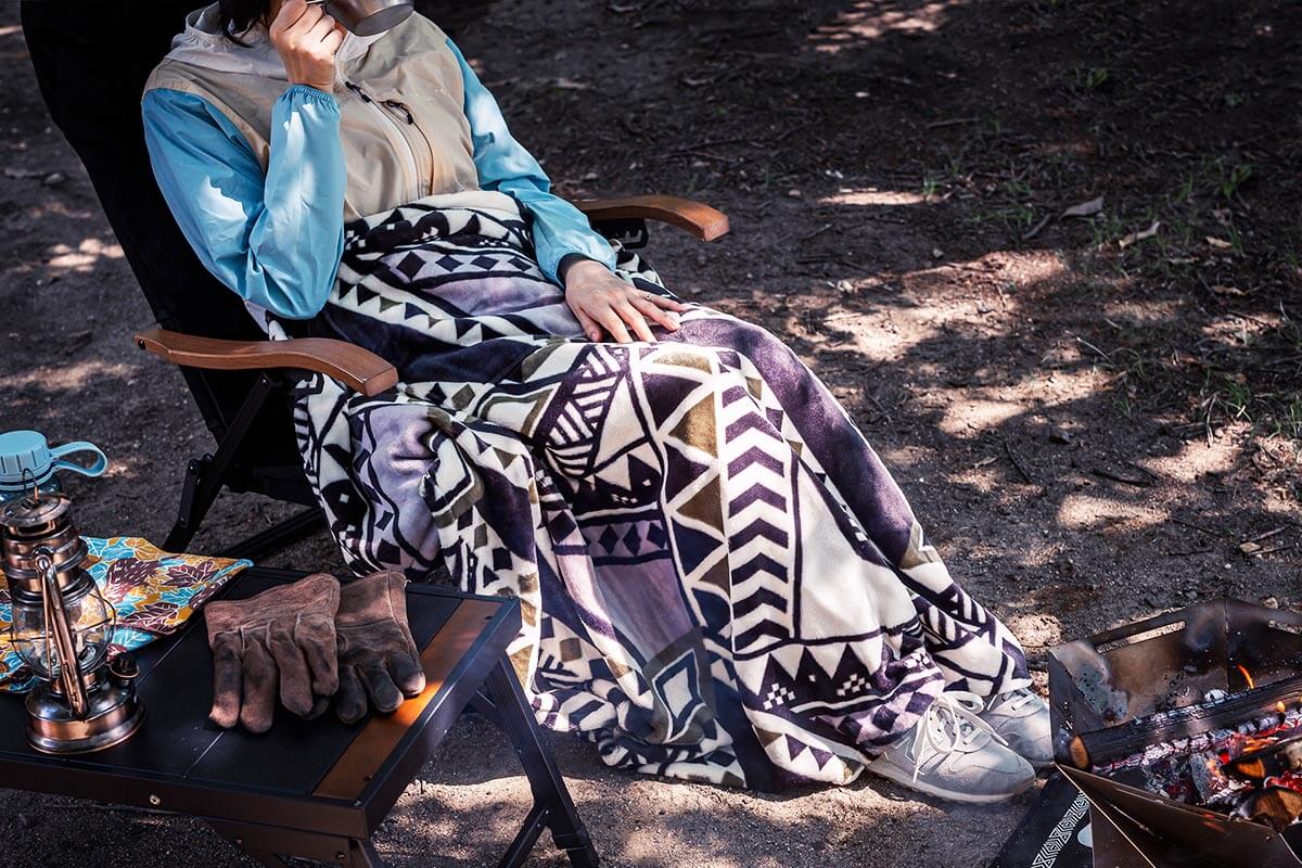 難燃ブランケット ハーフ ひざ掛け 暖かい 毛布 寒さ対策 車中泊【1年