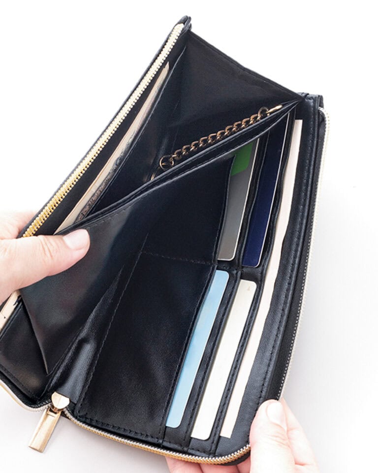 雑誌付録】見た目の上質感も扱いやすさも抜群！「ハリス」コラボの「L