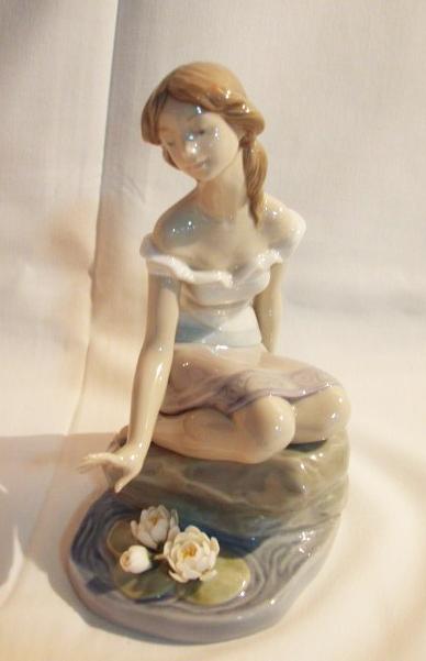 リヤドロ】【ヘレネの思い出】【絶版】【プリビレッジ】【7706】