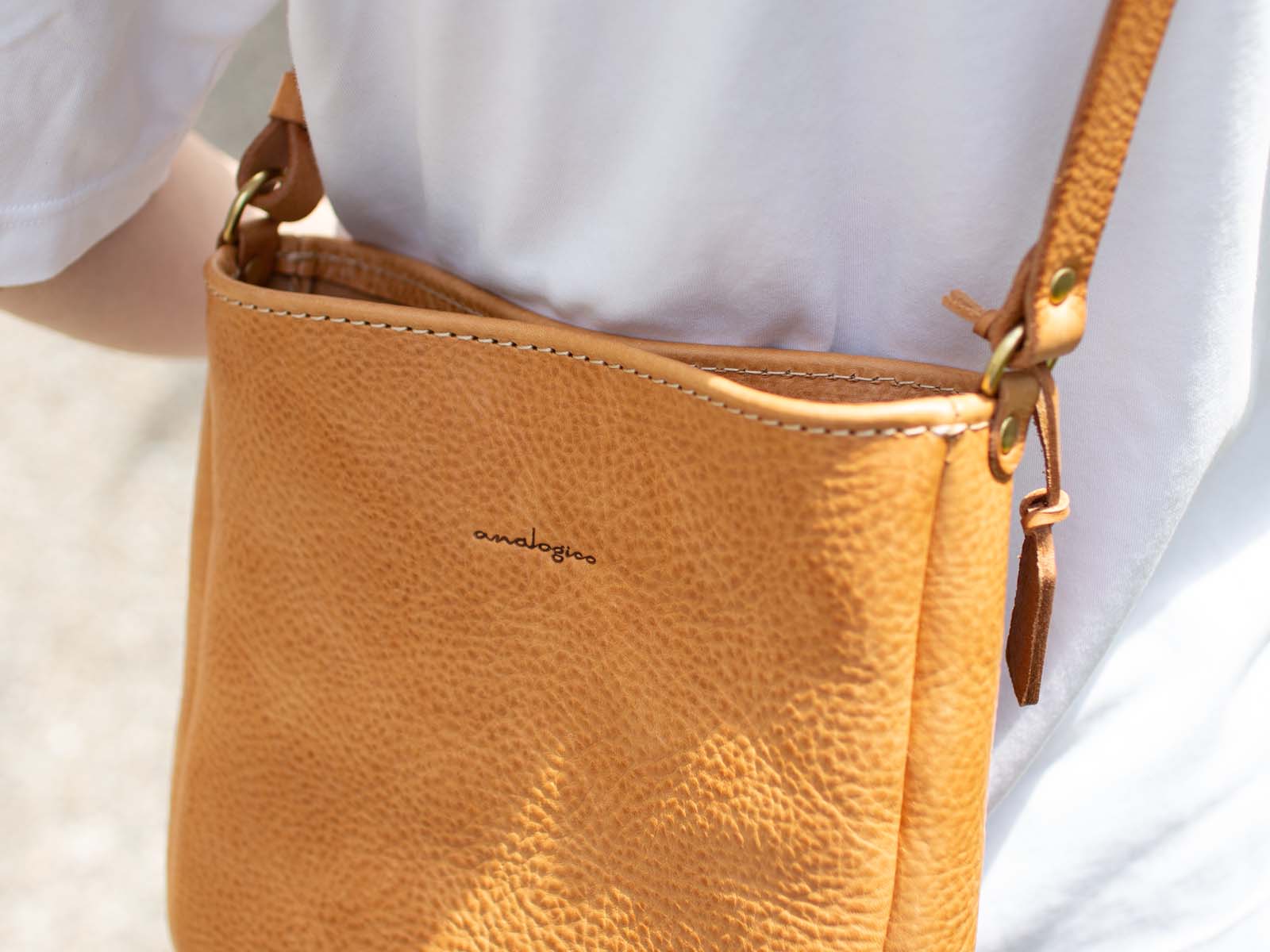 コッコレショルダー |analogico（アナロジコ）