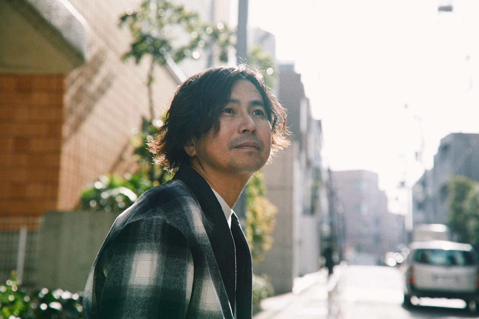 INTERVIEW ｜ 佐藤征史（くるり）｜ ダニエレと岸田繁は兄弟？ ナポリ