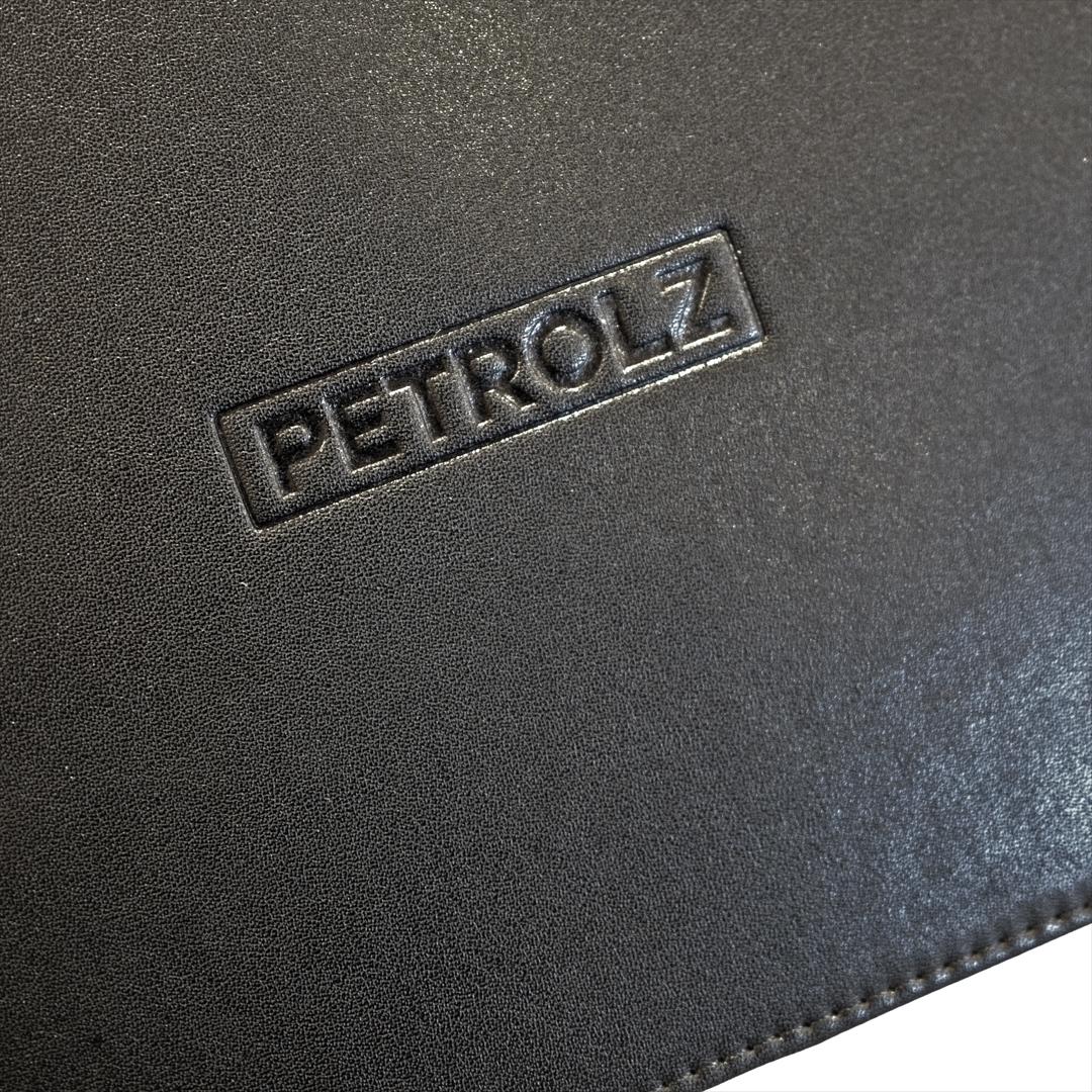 代官山 蔦屋書店10周年 ＋ ペトロールズ フェア アニバーサリーモデル