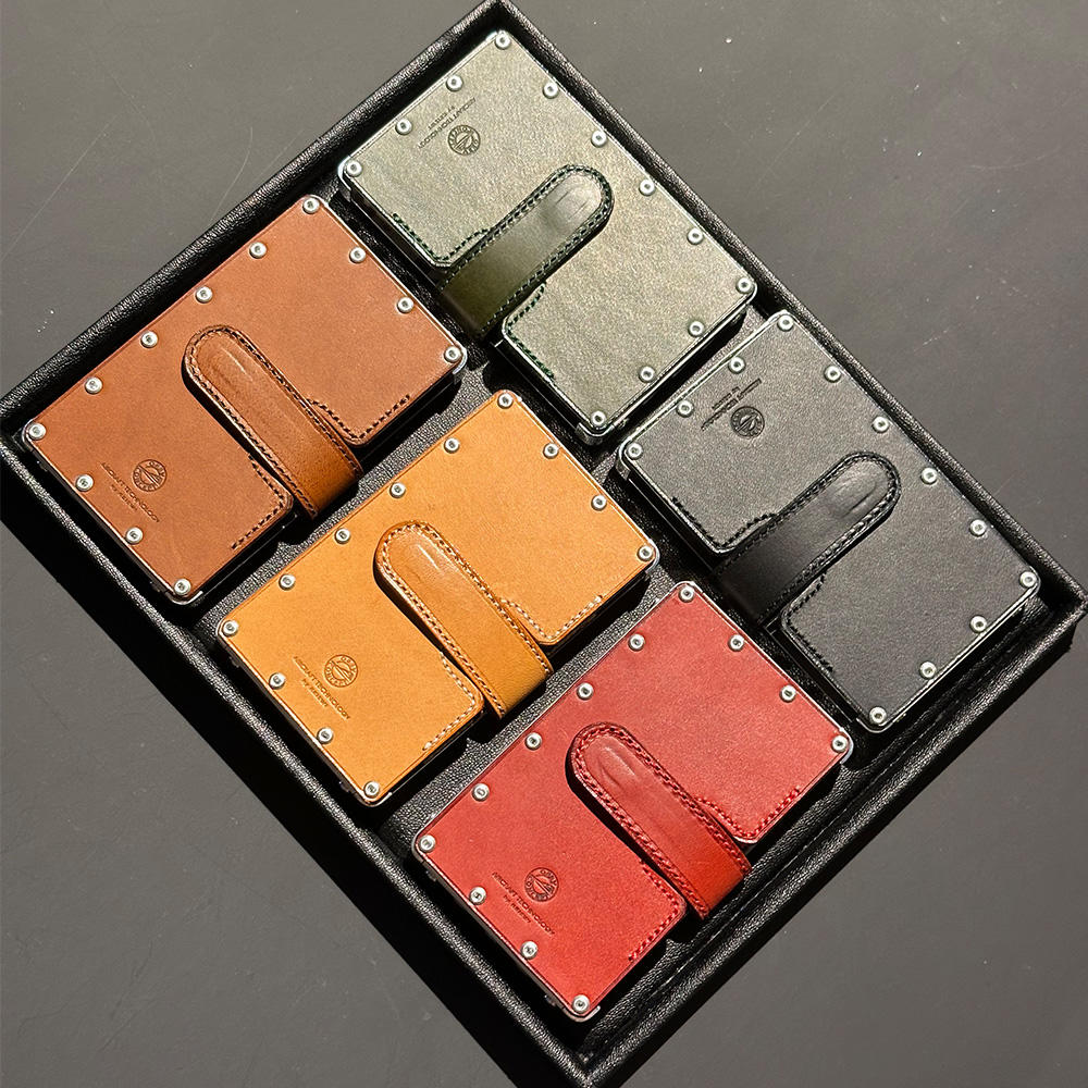 エアロコンセプト】Emijah(カードケース）牛革｜ミルクチョコ Brand