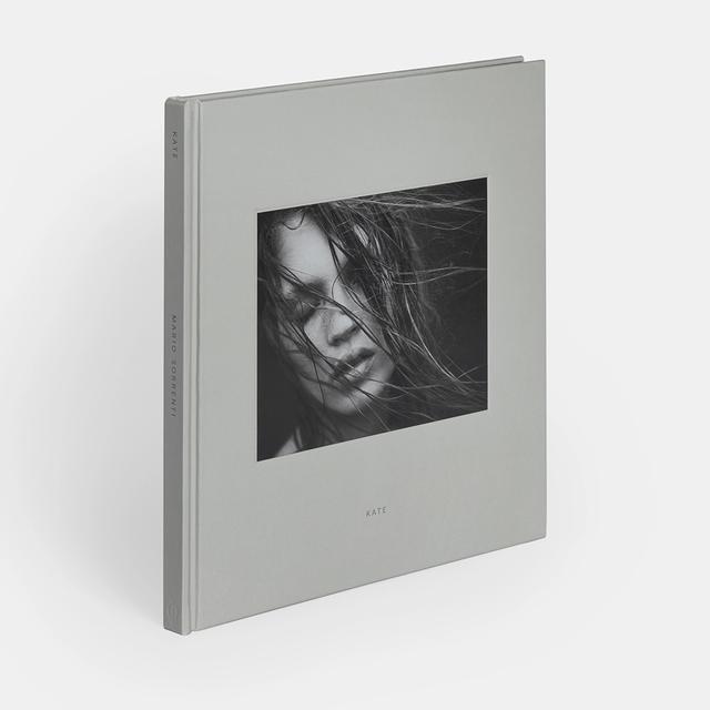 Kate by Mario Sorrenti（マリオ・ソレンティ）ケイト・モス 写真集