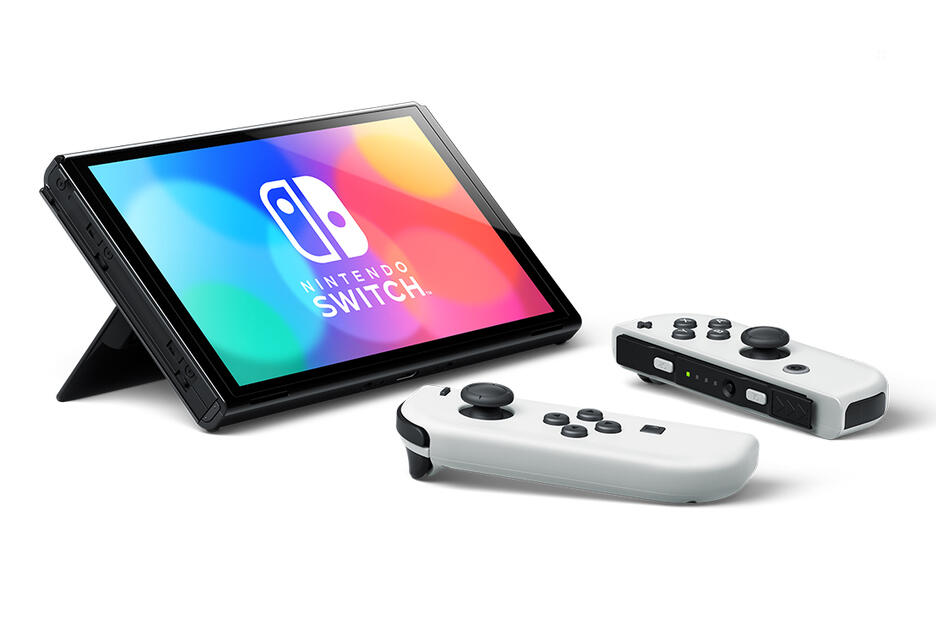 Nintendo Switch (OLED model) - White - EBGames.ca