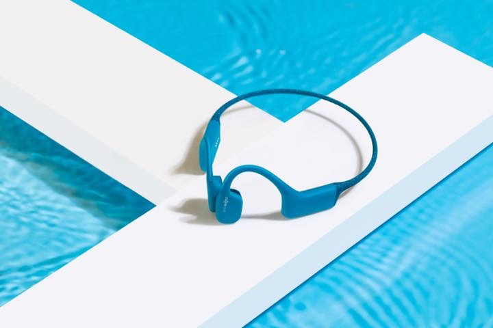 たしかに！水泳時も使える完全防水イヤホンが骨伝導ならメリット