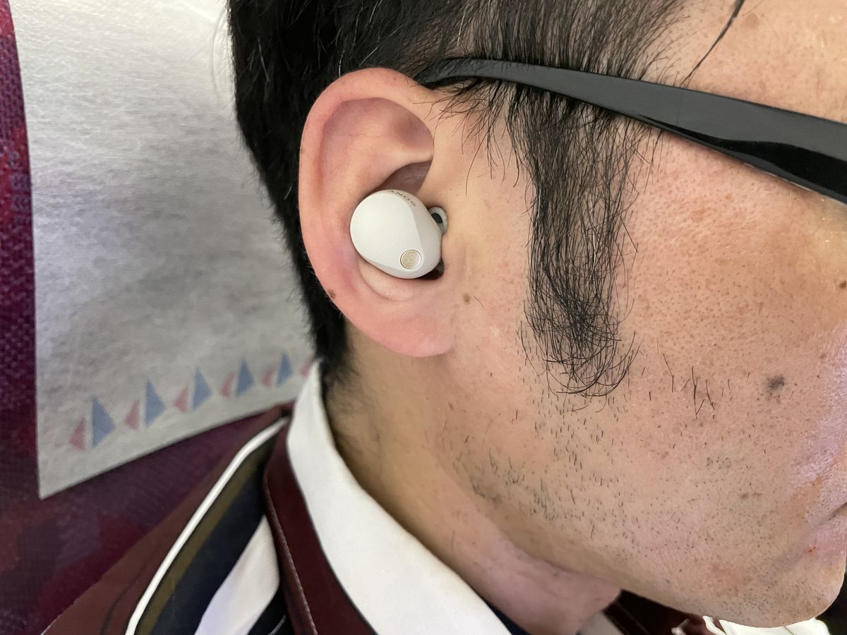 ソニー「WF-1000XM5」全方位レビュー。アップル「AirPodsPro（第2世代