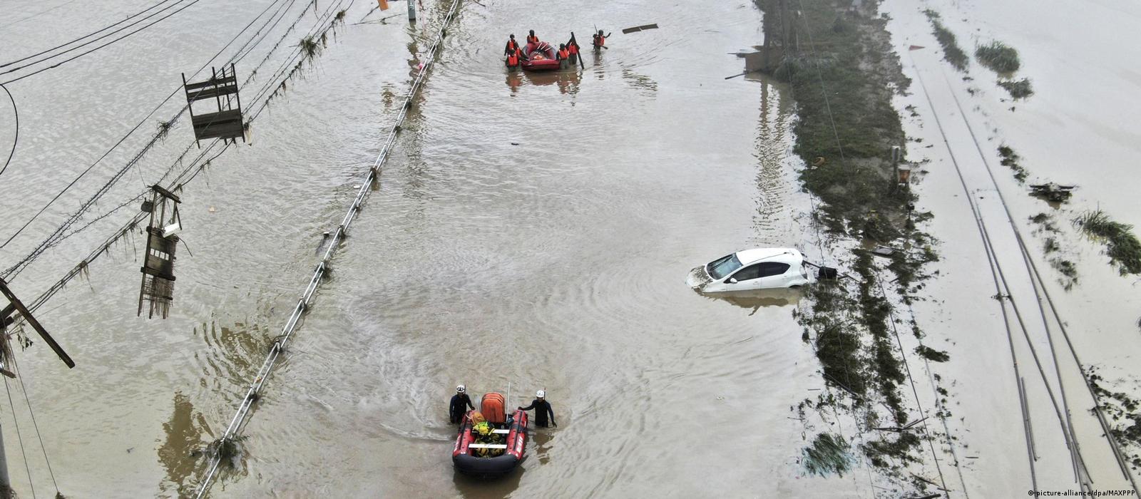 Japan flooding: Millions advised to evacuate