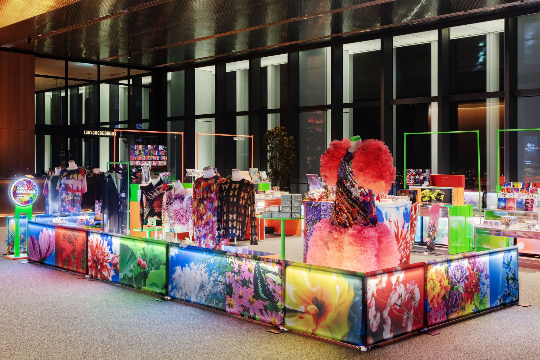 HONEYEE.COM | インタビュー 蜷川実花とファッション