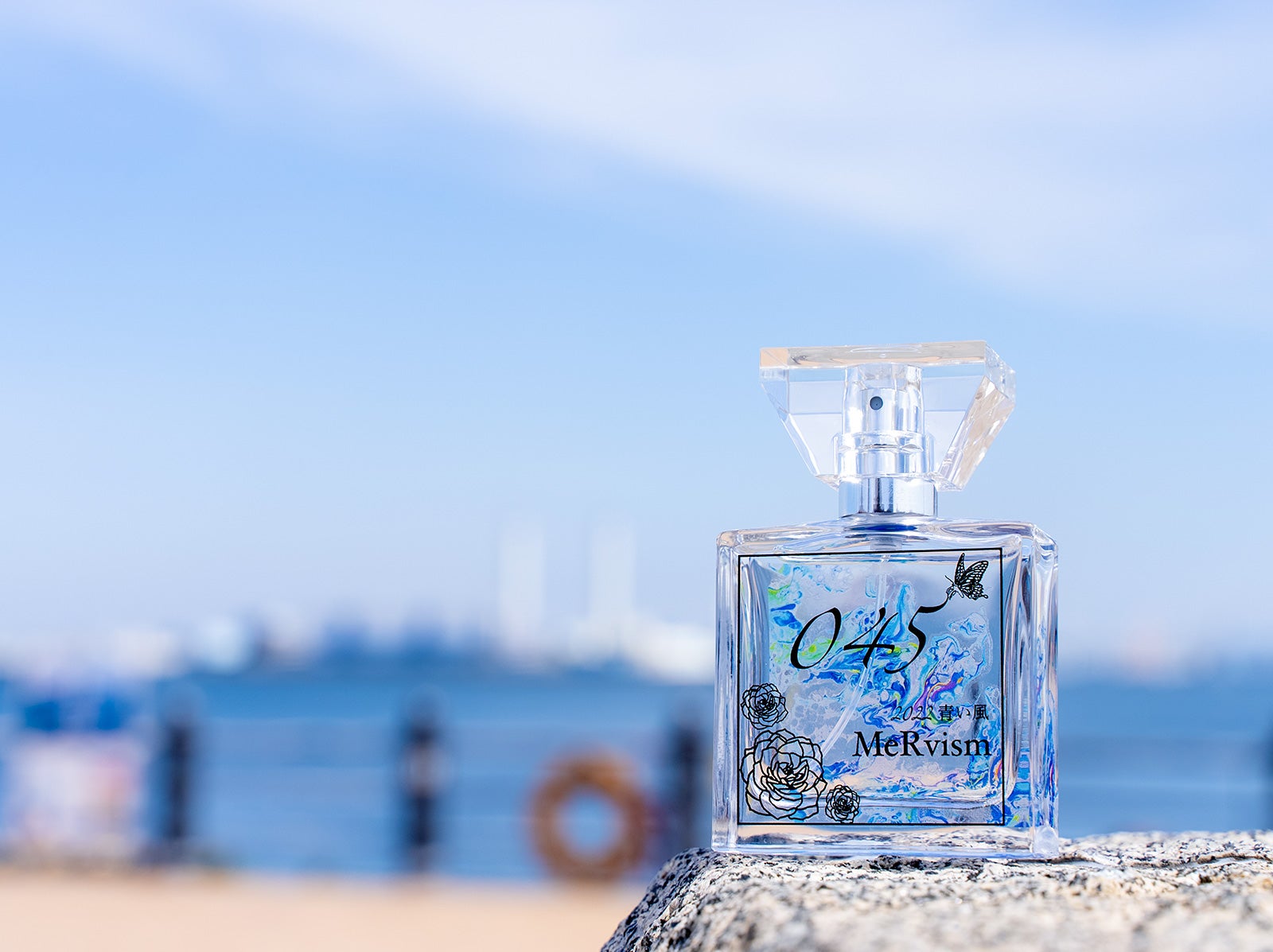 香り×アート】時空を越えて届く横浜、オーデコロン「青い風045」誕生