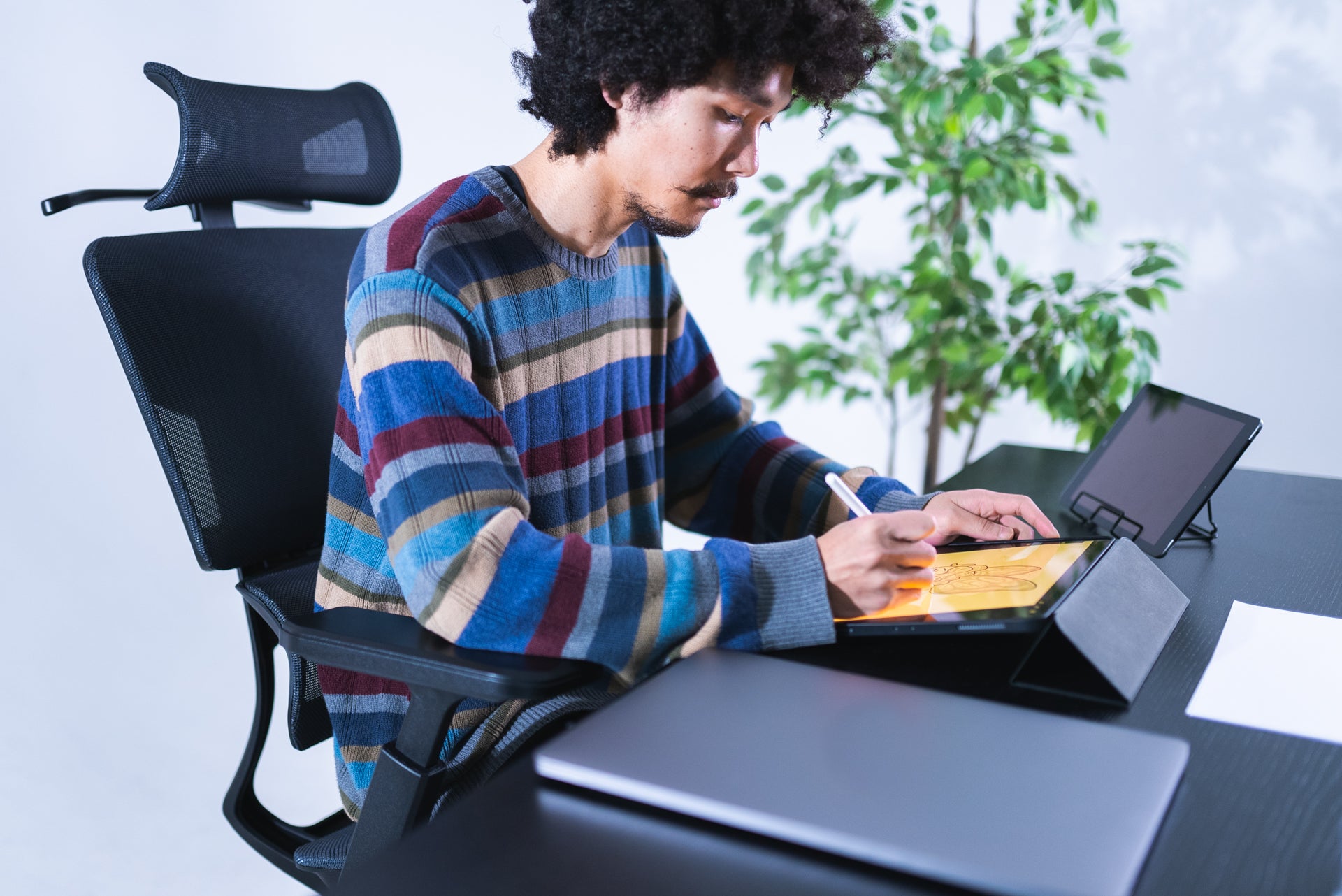 m*o様 人間工学に基づいて作られた、姿勢を保つ超集中ワークチェア