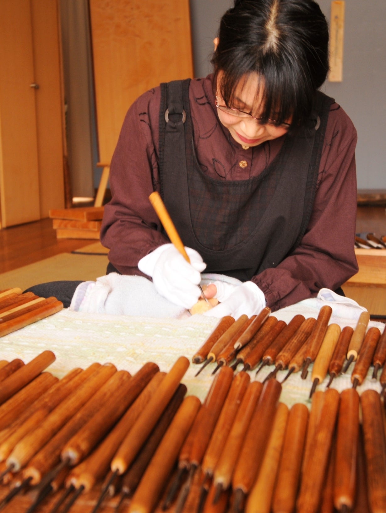 新春に幸せを！財運の願い、学業＆試験合格の願いを込めた2種の木彫り