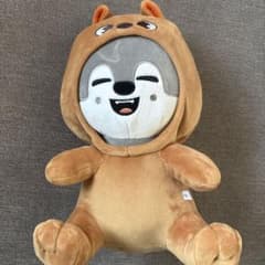 StrayKids TOYWORLD 抱き ぬいぐるみ ウルフチャン SKZOO - メルカリ