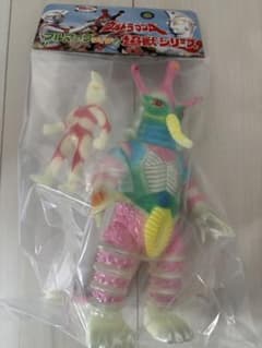 M1号 蓄光版 ヒッポリト星人 鵜川薫氏 彩色デザイン - メルカリ