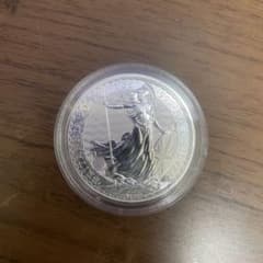 2022年 ブリタニア銀貨 1オンス 純銀 - メルカリ