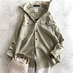 美品 マディソンブルー 01 ハンプトン バッグサテンシャツ◇カーキ