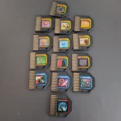 当時物 ロックマンエグゼバトルチップ 12枚セットサイトバッチ等 ※動作