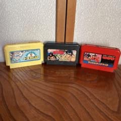 E壁【激レア】ファミコンソフト 3本セット筋肉マン/男塾/ポケット