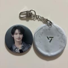 SEVENTEEN セブチ ジュン right here 缶バッジ キーリング - メルカリ