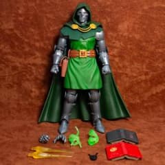 Hasbro マーベル・レジェンド ドクター・ドゥーム - メルカリ