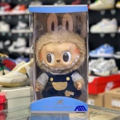 国内正規品 ラブブ LABUBU TIME TO CHILL ぬいぐるみ - メルカリ