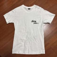 最終値下げ！stussy ステューシー Tシャツ Sサイズ - メルカリ