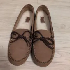 2026年最新】ugg モカシン 22.5の人気アイテム - メルカリ