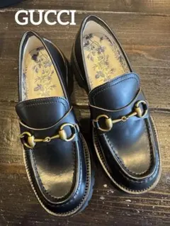 2026年最新】gucci ローファー 蜂の人気アイテム - メルカリ