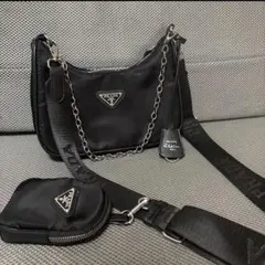 2026年最新】prada ノベルティ ショルダーバッグの人気アイテム - メルカリ