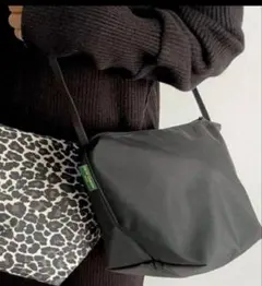 2026年最新】エルベシャプリエ ビッグポシェットの人気アイテム - メルカリ