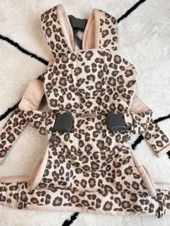 2026年最新】ベビービョルン 抱っこ紐 ヒョウ柄の人気アイテム - メルカリ