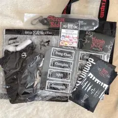 2026年最新】stray kids アプグレの人気アイテム - メルカリ