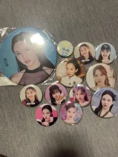 2026年最新】twice ナヨン 缶バッチの人気アイテム - メルカリ