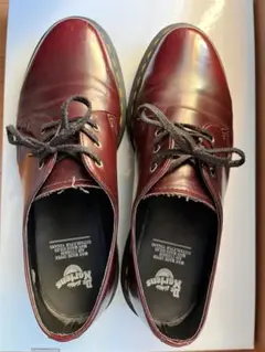 2026年最新】ドクターマーチン チェリーレッド 3ホールの人気アイテム