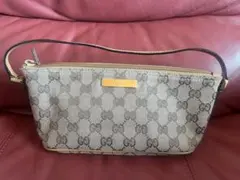 2026年最新】グッチ アクセサリーポーチの人気アイテム - メルカリ