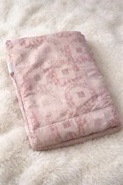 2026年最新】Givenchy 掛け布団の人気アイテム - メルカリ